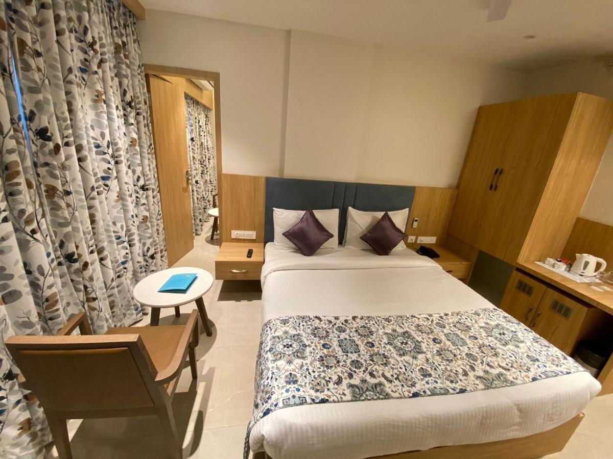 Hotel Mumbai House Express Udaipur Exterior photo