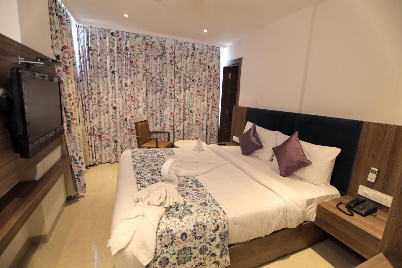 Hotel Mumbai House Express Udaipur Exterior photo