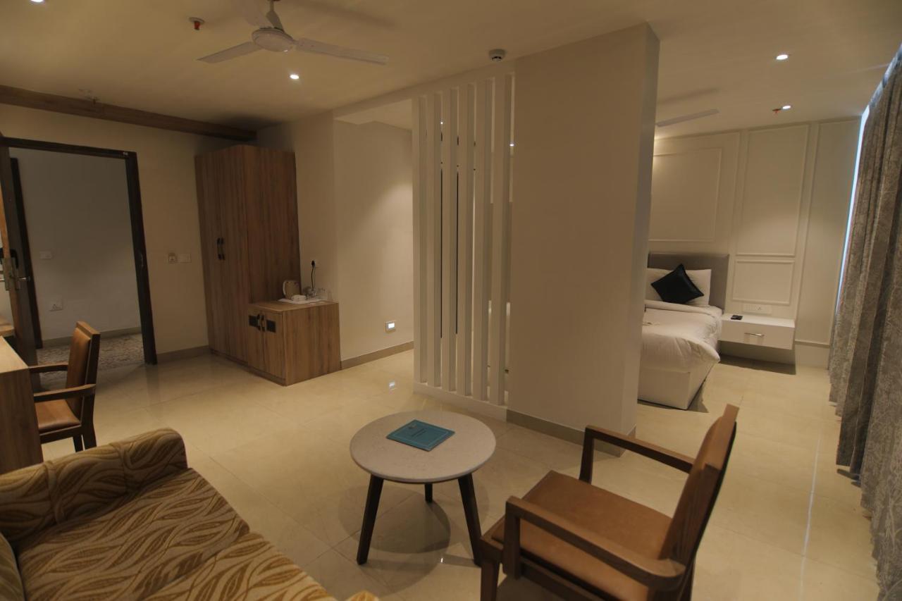 Hotel Mumbai House Express Udaipur Exterior photo